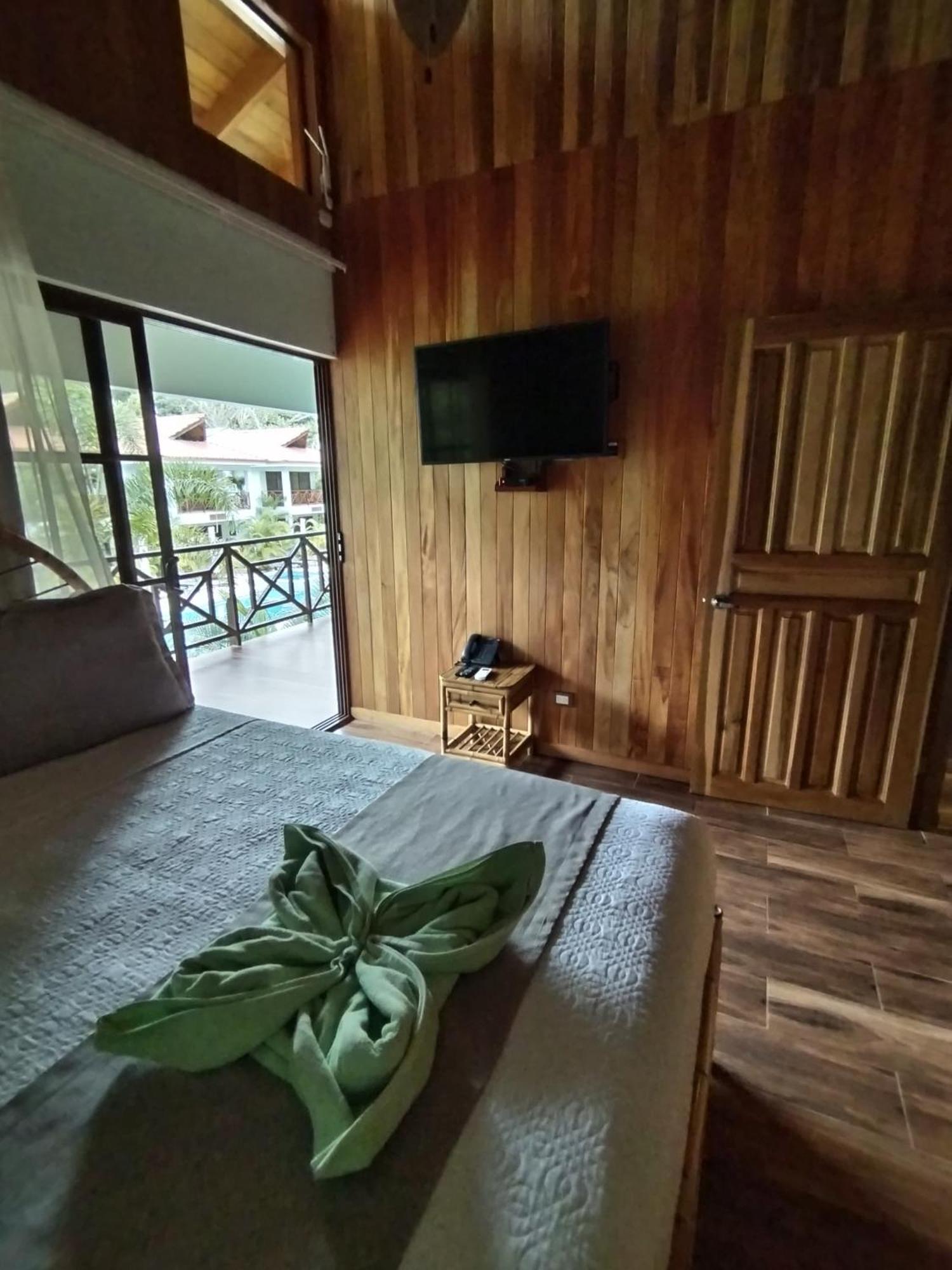 Bungalows Beachfront Hotel Punta Uva Extérieur photo